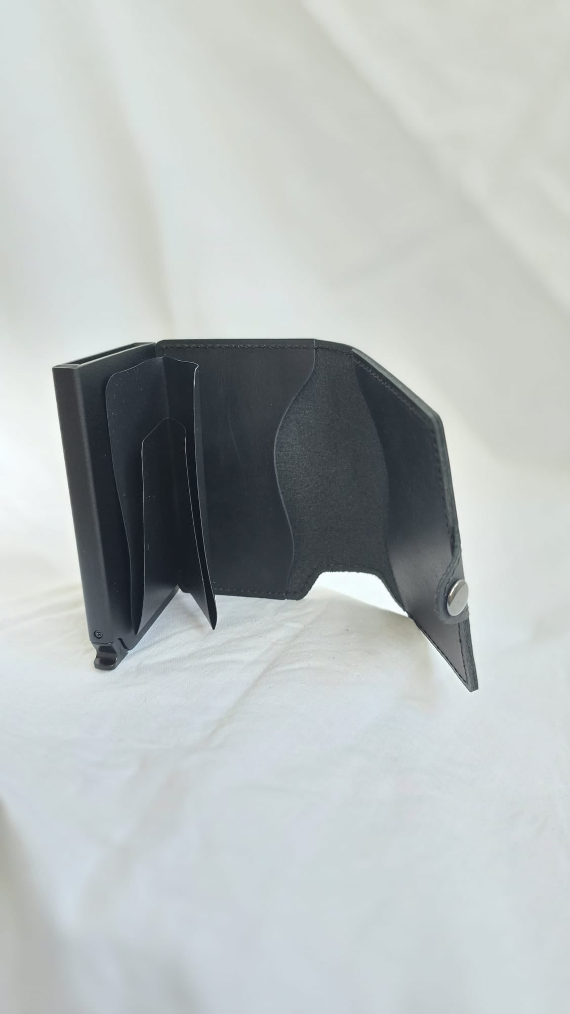 Drzac kartica. RFID. Koza