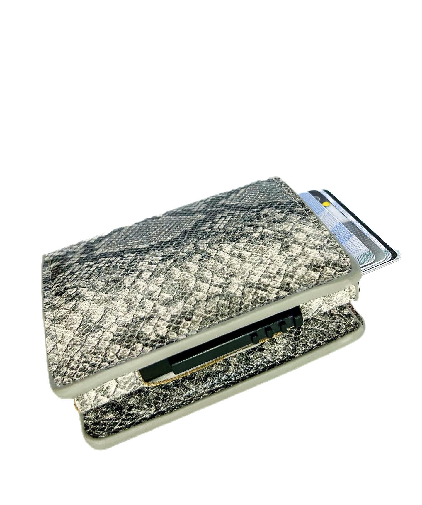 Card holder wallet snake.RFID