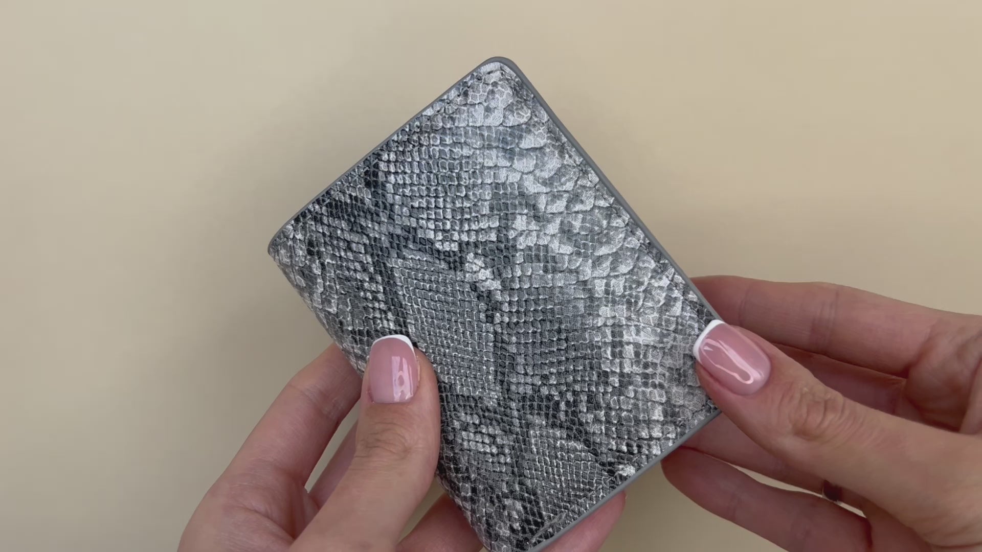 Card holder wallet snake.RFID